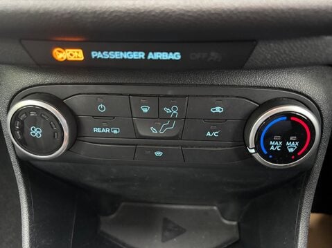Ford Fiesta 1.0T EcoBoost MHEV Trend Euro 6 (s/s) 5dr 27