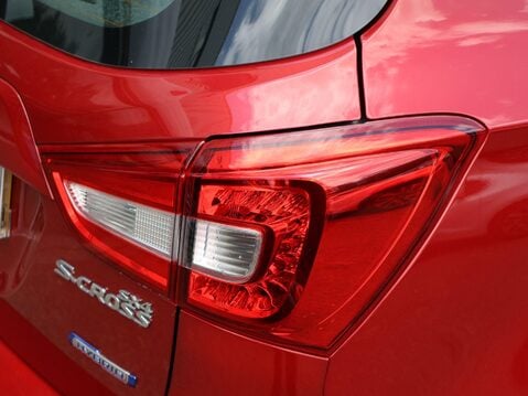 Suzuki SX4 S-Cross 1.4 Boosterjet MHEV SZ4 Euro 6 (s/s) 5dr 30