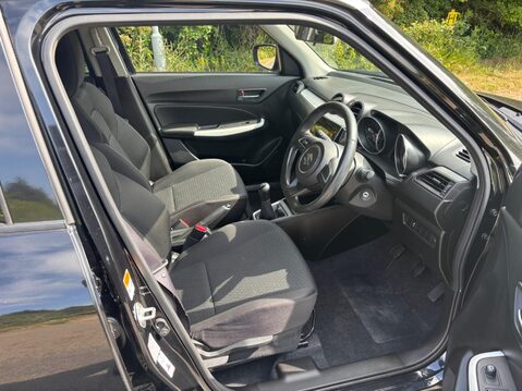 Suzuki Swift 1.0 Boosterjet SZ-T Euro 6 5dr 17