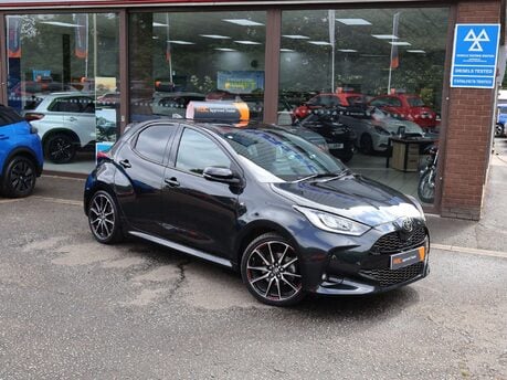 Toyota Yaris 1.5 VVT-h GR SPORT E-CVT Euro 6 (s/s) 5dr