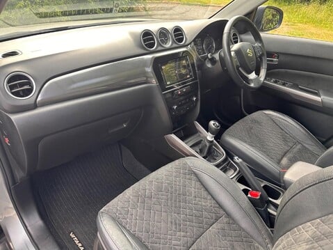 Suzuki Vitara 1.4 Boosterjet MHEV SZ5 Euro 6 (s/s) 5dr 16