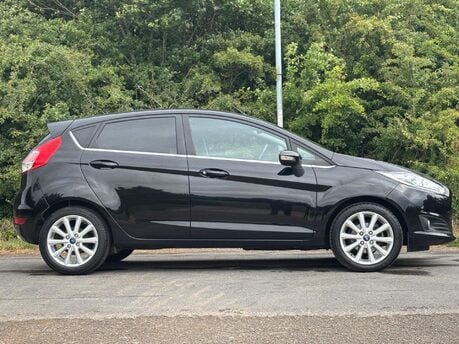 Ford Fiesta 1.0T EcoBoost Titanium Euro 6 (s/s) 5dr 2
