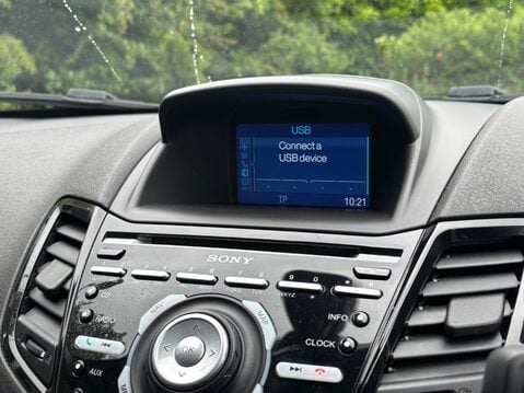 Ford Fiesta 1.0T EcoBoost Titanium Euro 6 (s/s) 5dr 26