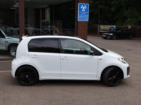 Volkswagen Up 1.0 R-Line Euro 6 (s/s) 5dr 8