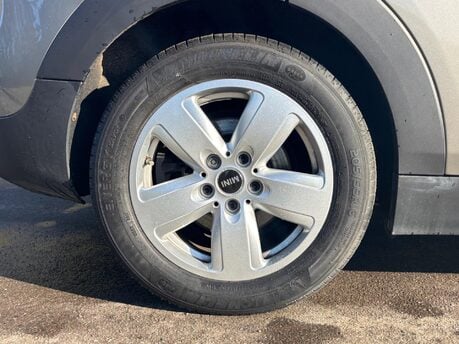 Mini Clubman 1.5 Cooper Auto Euro 6 (s/s) 6dr 3