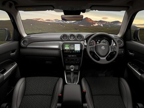 Suzuki Vitara 1.4 BoosterJet Hybrid ULTRA 4