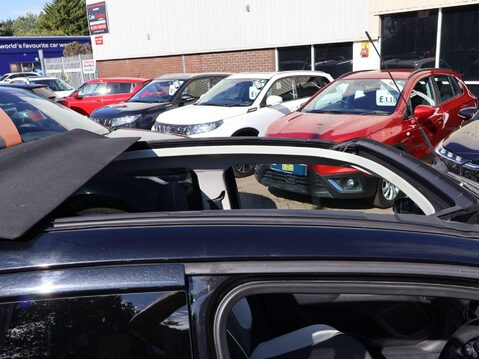 Peugeot 108 1.2 PureTech Allure Top! Euro 6 5dr 15