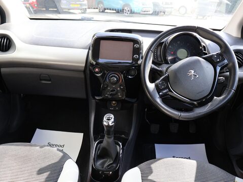 Peugeot 108 1.2 PureTech Allure Top! Euro 6 5dr 10
