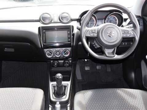 Suzuki Swift 1.2 Dualjet MHEV SZ-L Euro 6 (s/s) 5dr 11