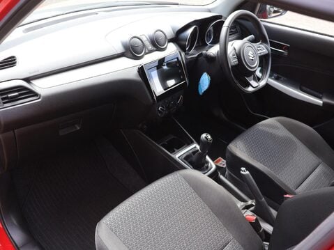 Suzuki Swift 1.2 Dualjet MHEV SZ-L Euro 6 (s/s) 5dr 12