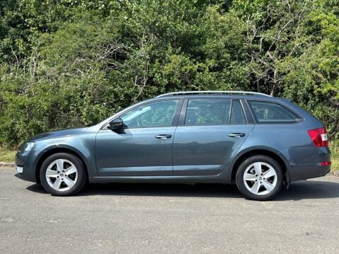 Skoda Octavia 2.0 TDI SE DSG Euro 6 (s/s) 5dr 8