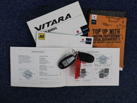 Suzuki Vitara 1.6 SZ5 Auto ALLGRIP Euro 6 (s/s) 5dr 37