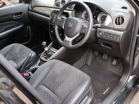 Suzuki Vitara 1.4 Boosterjet MHEV SZ5 Euro 6 (s/s) 5dr 14
