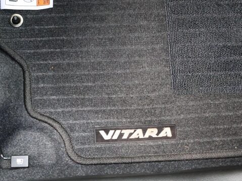 Suzuki Vitara 1.4 Boosterjet MHEV SZ5 Euro 6 (s/s) 5dr 38