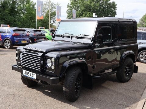 Land Rover Defender 2.2 TDCi XS 4WD SWB Euro 5 3dr 5