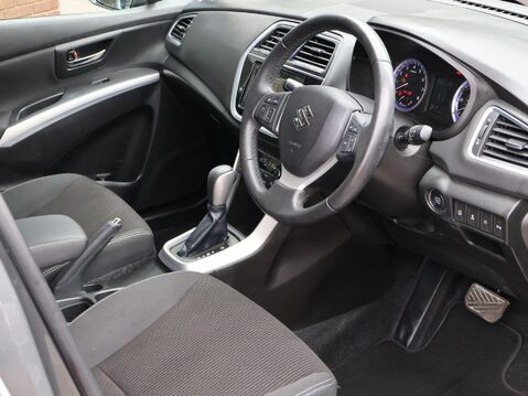 Suzuki SX4 S-Cross 1.0 Boosterjet SZ-T Auto Euro 6 5dr 26