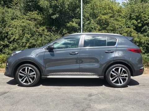 Kia Sportage 1.6 GDi 3 Euro 6 (s/s) 5dr 8