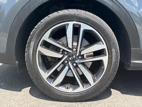 Kia Sportage 1.6 GDi 3 Euro 6 (s/s) 5dr 9