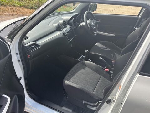 Suzuki Swift 1.2 Dualjet MHEV SZ-L Euro 6 (s/s) 5dr 12