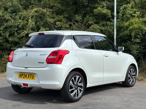 Suzuki Swift 1.2 Dualjet MHEV SZ-L Euro 6 (s/s) 5dr 4