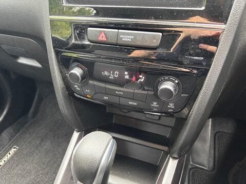 Suzuki Vitara 1.5 SZ-T AGS Auto Euro 6 (s/s) 5dr 27