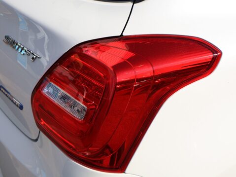 Suzuki Swift 1.2 Dualjet MHEV SZ-L Euro 6 (s/s) 5dr 26