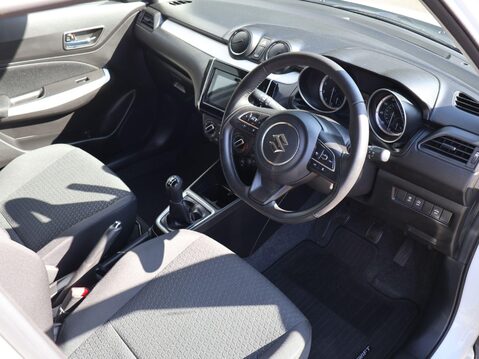 Suzuki Swift 1.2 Dualjet MHEV SZ-L Euro 6 (s/s) 5dr 10