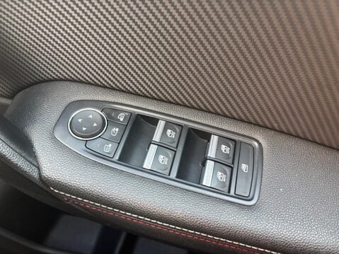 Renault Captur 1.3 TCe RS Line EDC Euro 6 (s/s) 5dr 24