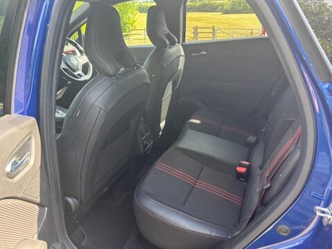 Renault Captur 1.3 TCe RS Line EDC Euro 6 (s/s) 5dr 12