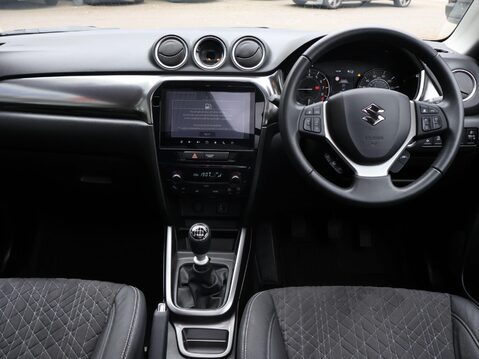 Suzuki Vitara 1.4 Boosterjet MHEV Ultra Euro 6 (s/s) 5dr 12