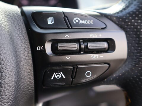 Kia Stonic 1.0 T-GDi Quantum Euro 6 (s/s) 5dr 21