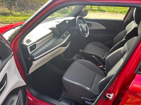 Suzuki Swift 1.2 Hybrid MOTION 22