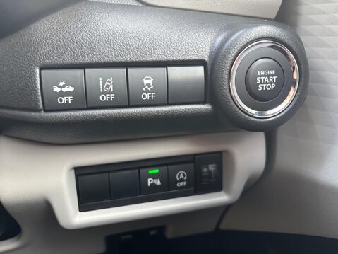 Suzuki Swift 1.2 Hybrid MOTION 27