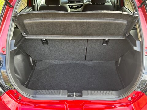 Suzuki Swift 1.2 Hybrid MOTION 11