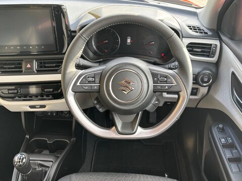 Suzuki Swift 1.2 Hybrid MOTION 25