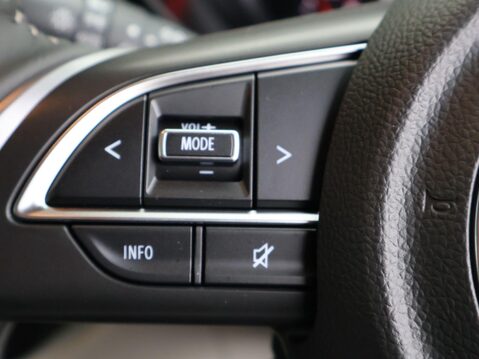 Suzuki Swift 1.2 Hybrid MOTION 16