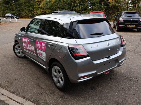 Suzuki Swift 1.2 Hybrid MOTION 3