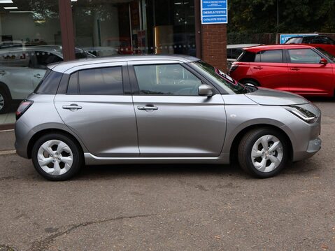 Suzuki Swift 1.2 Hybrid MOTION 10