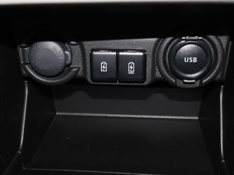 Suzuki Swift 1.2 Hybrid MOTION 18