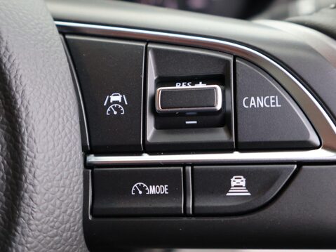 Suzuki Swift 1.2 Hybrid MOTION 15