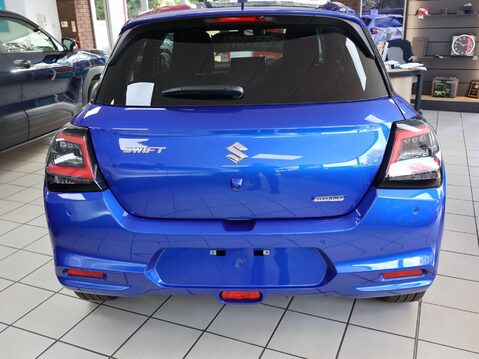 Suzuki Swift 1.2 Hybrid MOTION 6