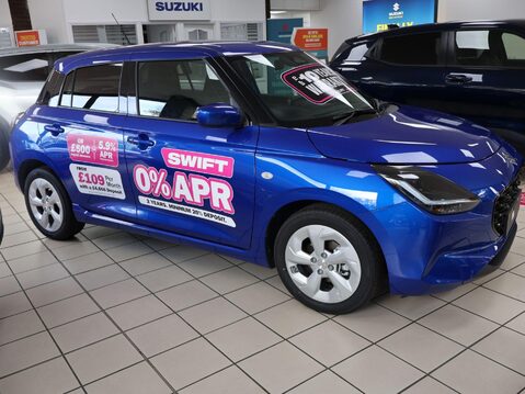 Suzuki Swift 1.2 Hybrid MOTION 1