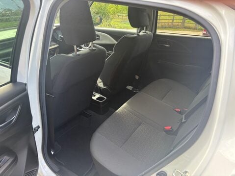 Suzuki Swift 1.2 MHEV Motion Euro 6 (s/s) 5dr 13