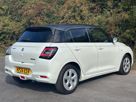 Suzuki Swift 1.2 MHEV Motion Euro 6 (s/s) 5dr 4