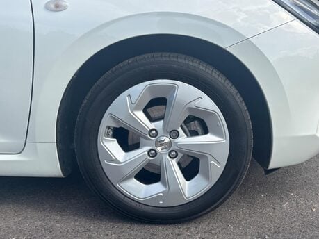 Suzuki Swift 1.2 MHEV Motion Euro 6 (s/s) 5dr 3