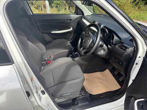 Suzuki Swift 1.2 Dualjet MHEV SZ-L Euro 6 (s/s) 5dr 17