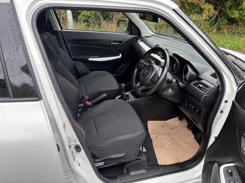 Suzuki Swift 1.2 Dualjet MHEV SZ-L Euro 6 (s/s) 5dr 17