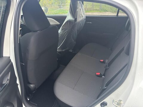 Suzuki Swift 1.2 Hybrid MOTION 13