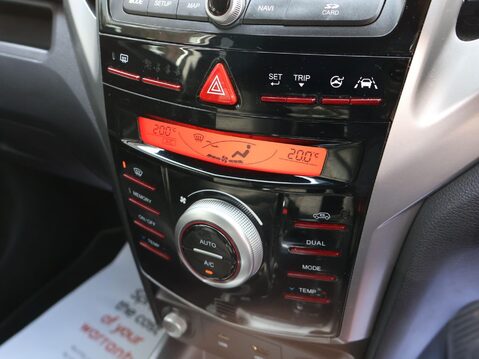 SsangYong Tivoli 1.6 e-XGi ELX Auto Euro 6 5dr 18