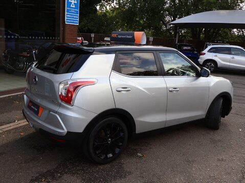 SsangYong Tivoli 1.6 e-XGi ELX Auto Euro 6 5dr 9